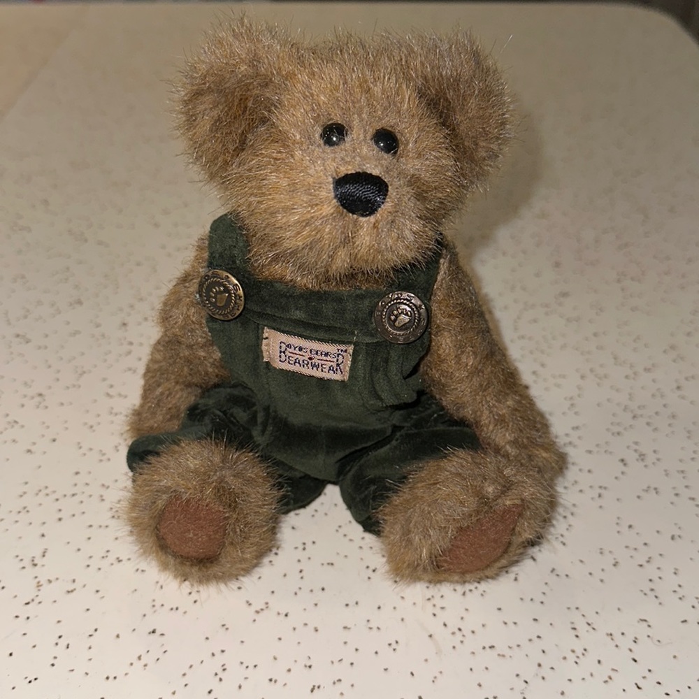 Boyds Bears Retired Harrison in Forest Green Corduroy Overalls!